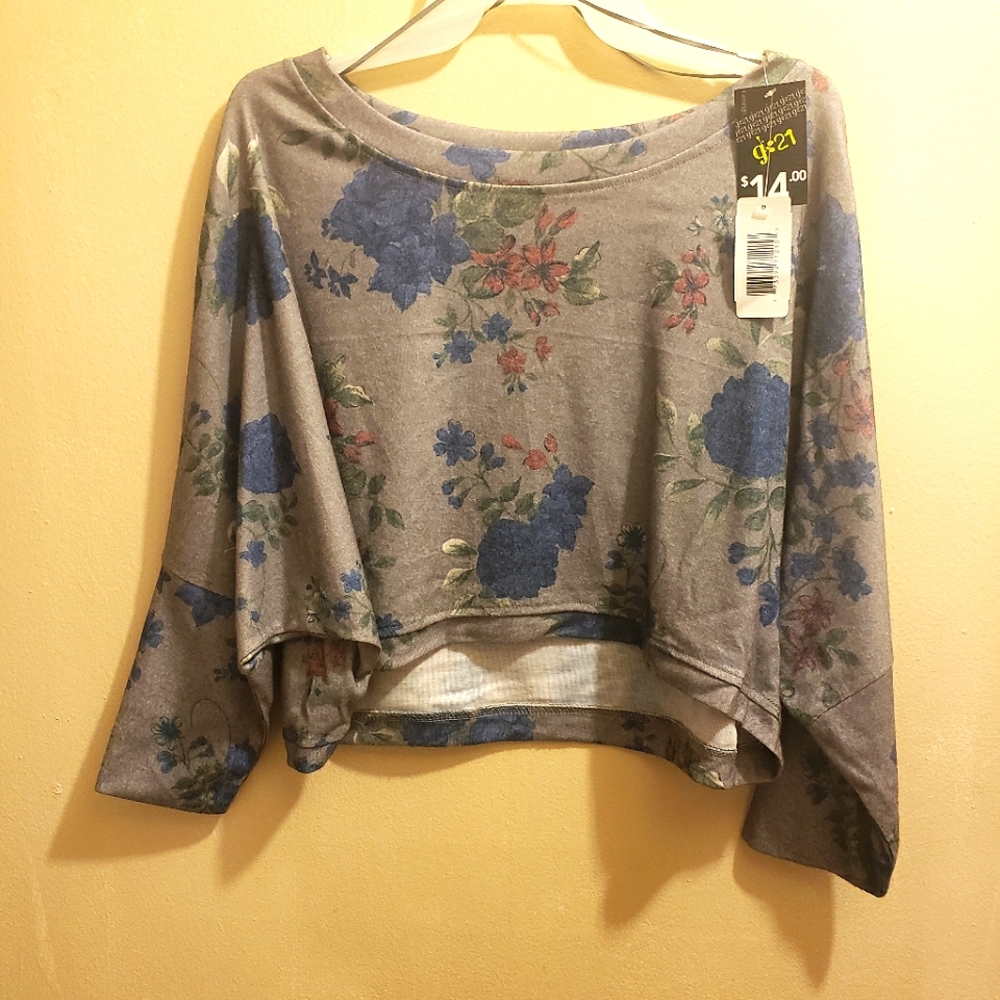 Cropped Floral Sweater